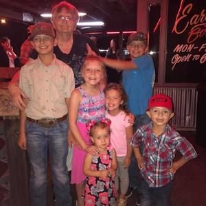 Meet your Posher, Mollie